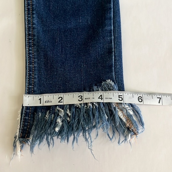 Free People Skinny Mid Rise Size 25 - Picture 8 of 16